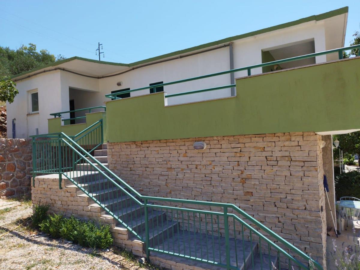 Apratman Uvala Duboka Kruscica Apartamento Kruscica (Lika-Senj)